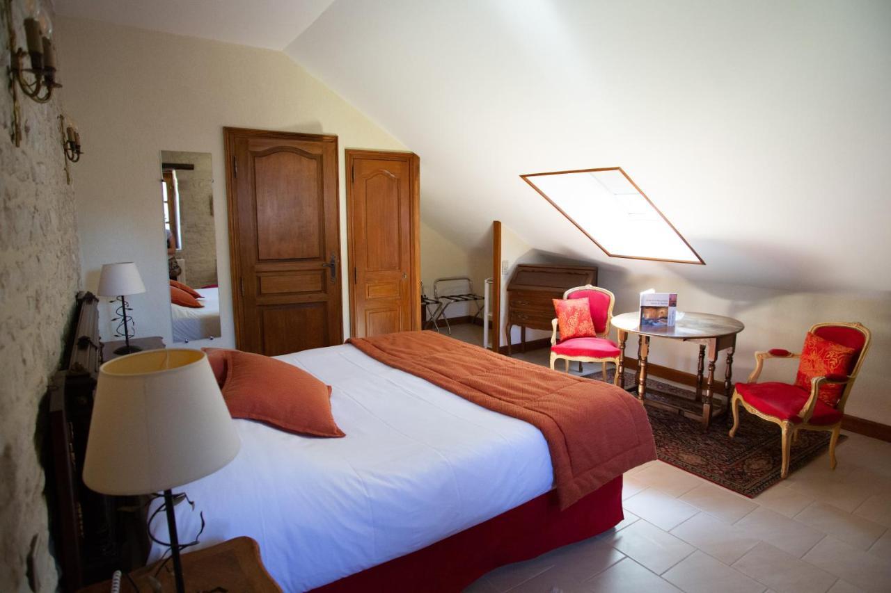 Hotel Le Manoir De Mathan Crepon A La Campagne 5 Mn D'Arromanches Et 10 Mn De Bayeux מראה חיצוני תמונה