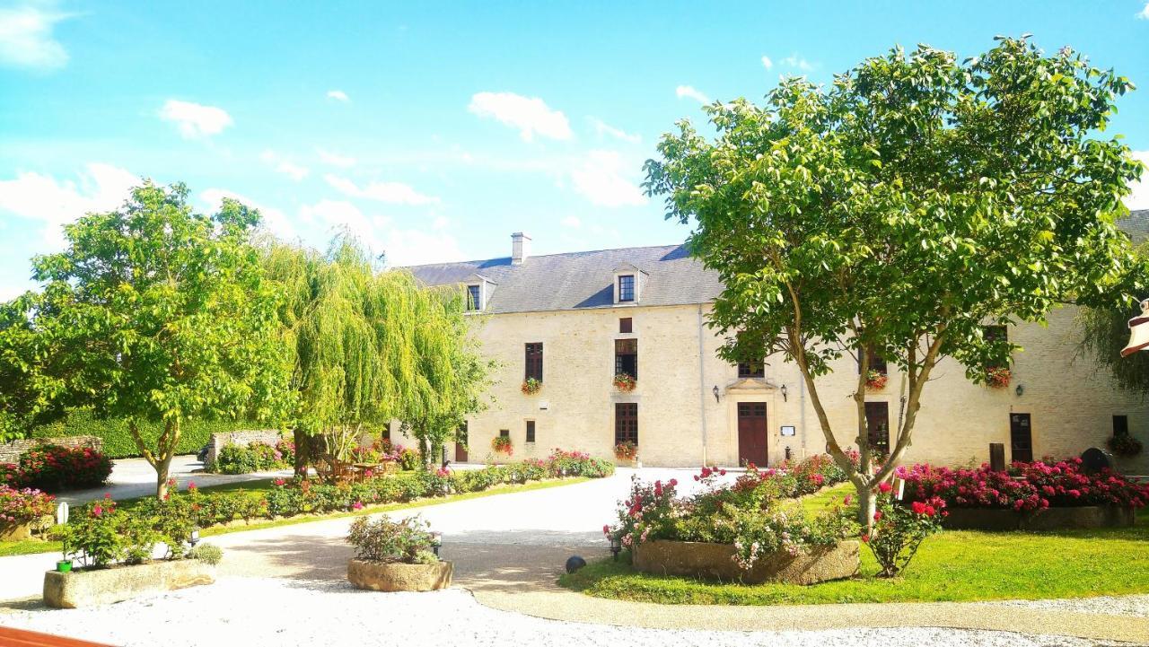 Hotel Le Manoir De Mathan Crepon A La Campagne 5 Mn D'Arromanches Et 10 Mn De Bayeux מראה חיצוני תמונה