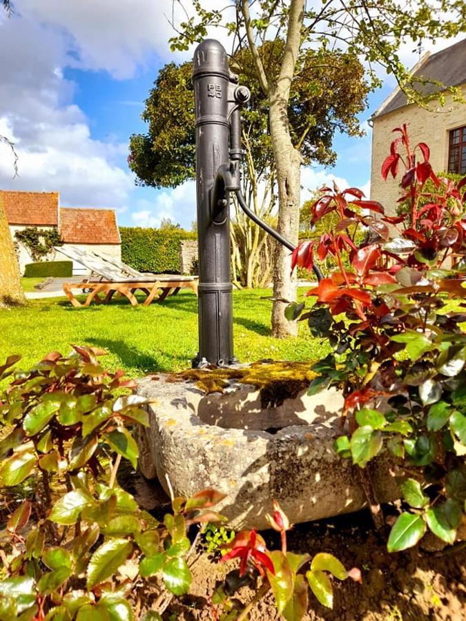 Hotel Le Manoir De Mathan Crepon A La Campagne 5 Mn D'Arromanches Et 10 Mn De Bayeux מראה חיצוני תמונה