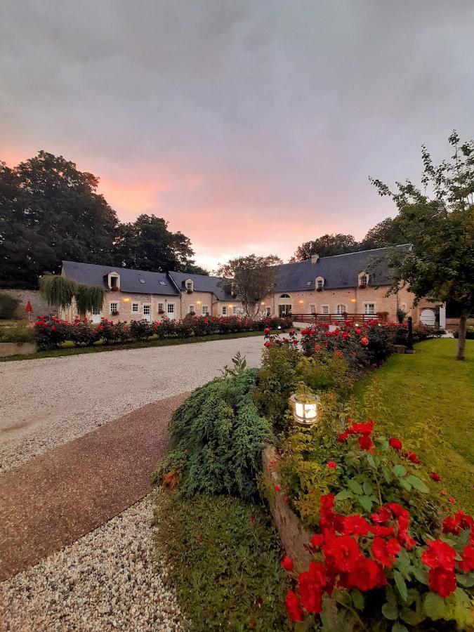 Hotel Le Manoir De Mathan Crepon A La Campagne 5 Mn D'Arromanches Et 10 Mn De Bayeux מראה חיצוני תמונה