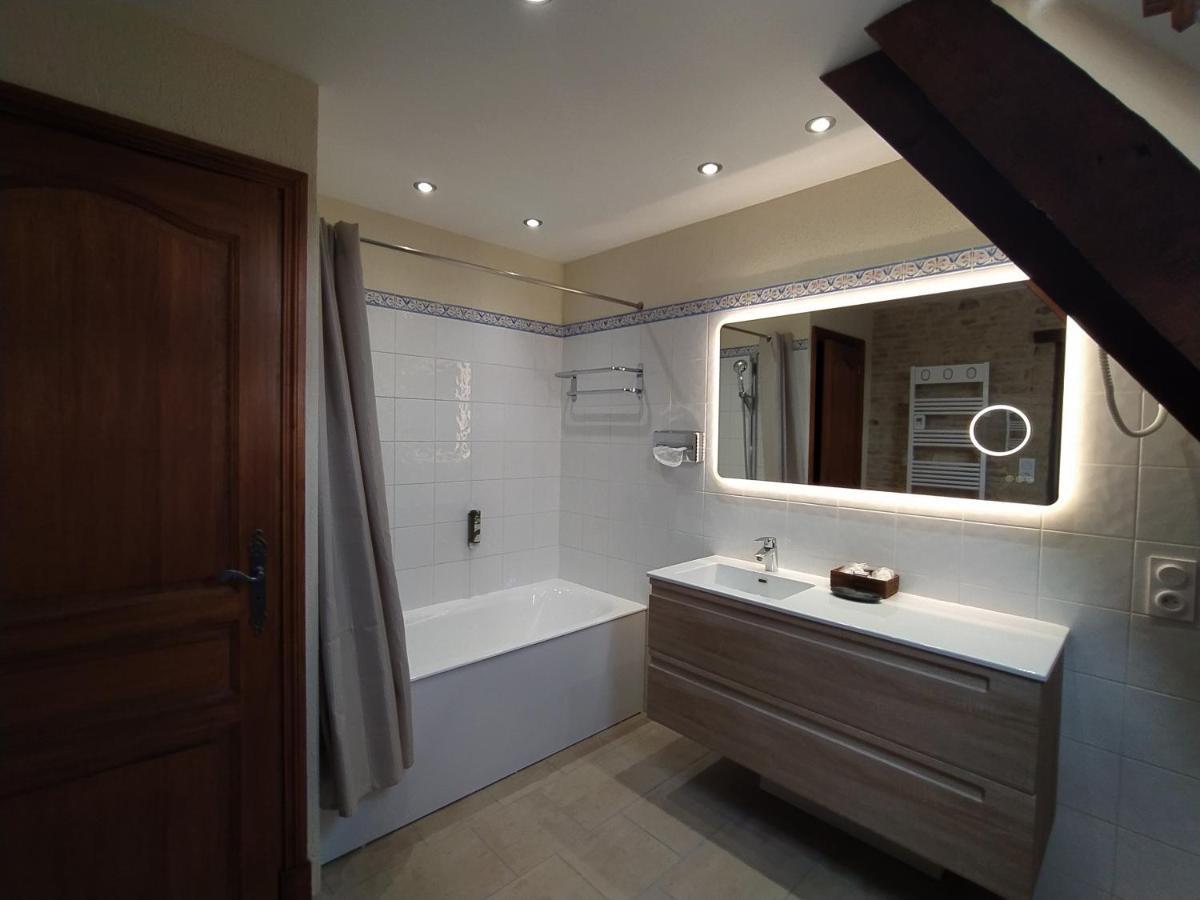 Hotel Le Manoir De Mathan Crepon A La Campagne 5 Mn D'Arromanches Et 10 Mn De Bayeux מראה חיצוני תמונה