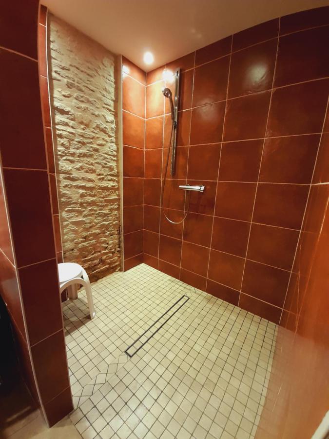 Hotel Le Manoir De Mathan Crepon A La Campagne 5 Mn D'Arromanches Et 10 Mn De Bayeux מראה חיצוני תמונה